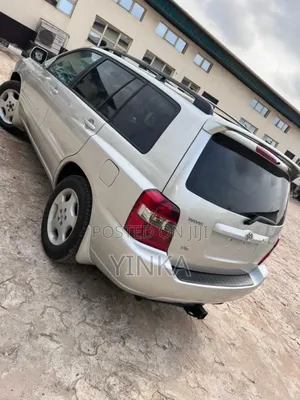 Toyota Highlander 2004 Silver