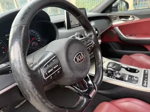 Kia Stinger 2018 Black