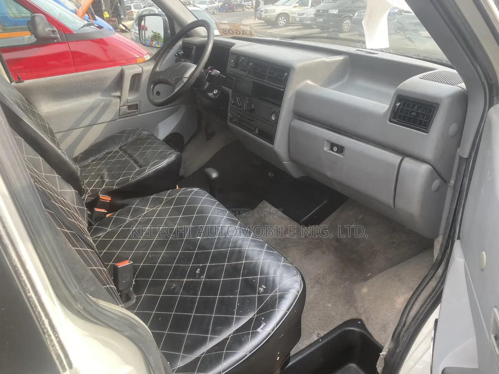 Volkswagen Transporter 2004 White