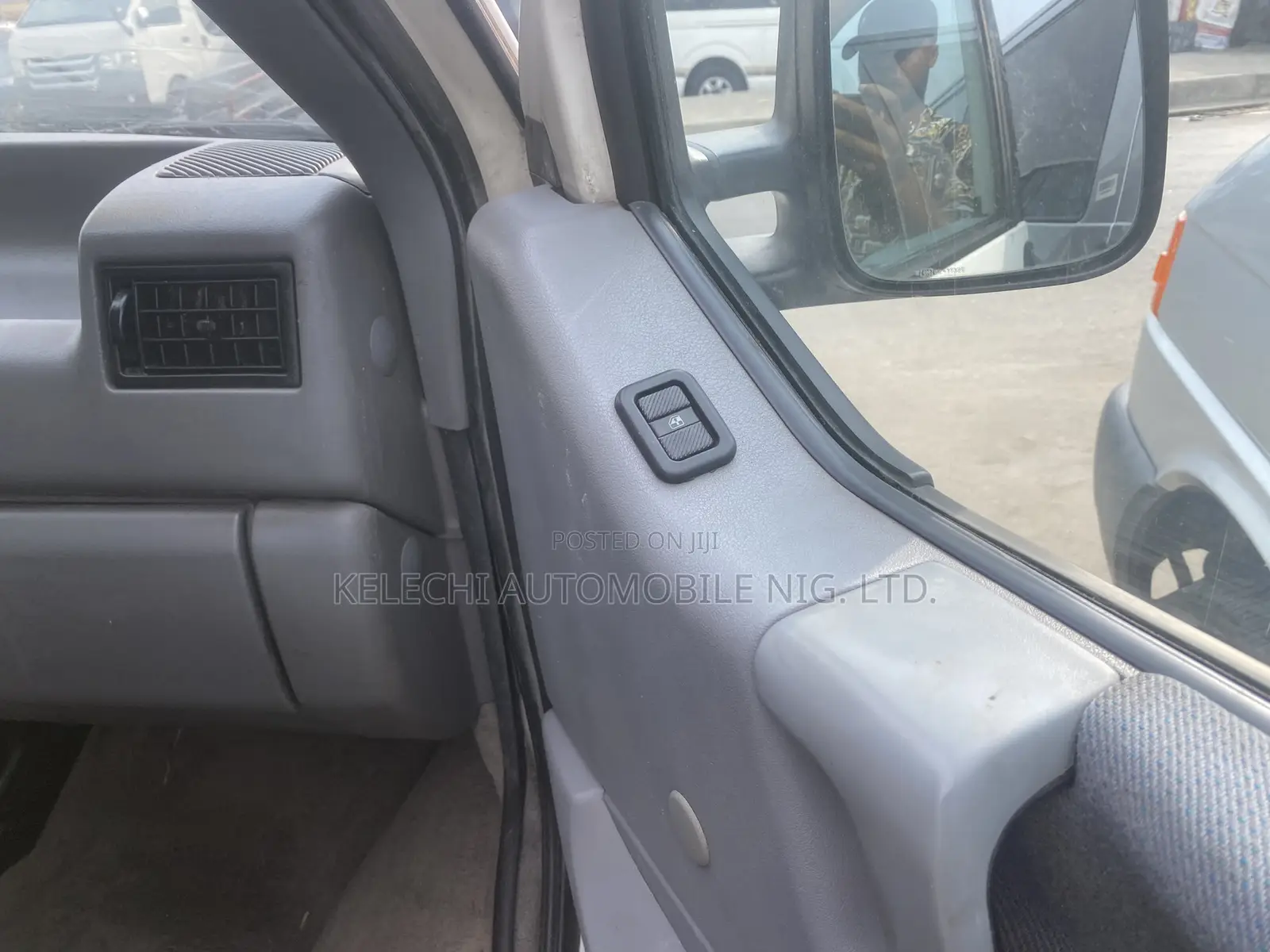 Volkswagen Transporter 2004 White