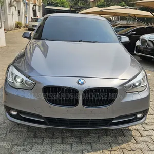 BMW G-Series 2016 Beige