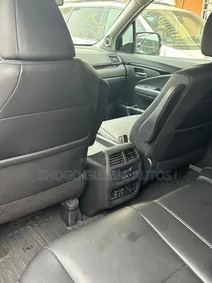 Honda Pilot Touring 4dr SUV (3.5L 6cyl 9A) 2017 Black
