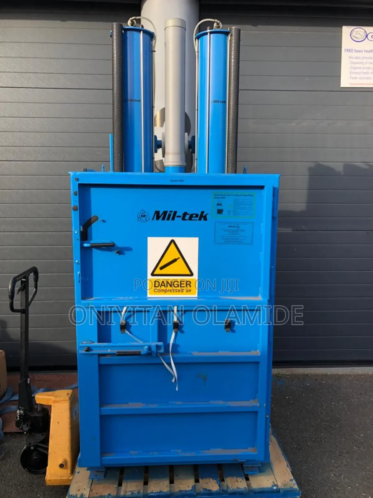 Clean Bailing Machine