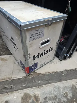 Haisic 8kwh Lithium Battery + 4.2kva Inverter All in 1 System