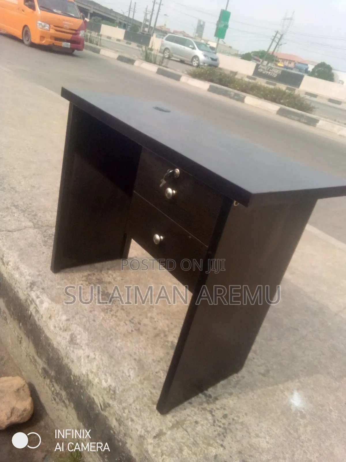 Standard 3feet Office Table