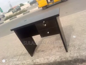 Standard 3feet Office Table