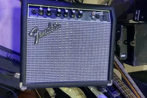 London Used Mini Guitar Combo Fender