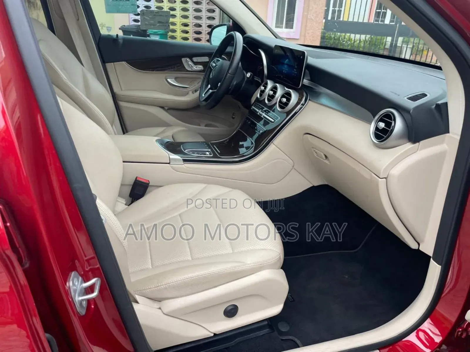 Mercedes-Benz GLC-Class 2021 Maroon