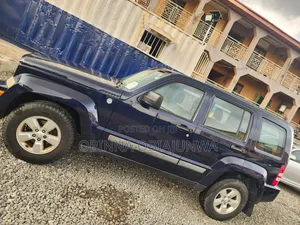 Jeep Liberty 2012 Blue