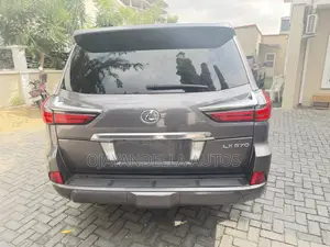Lexus LX 570 AWD 2017 Gray