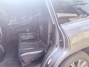 Lexus LX 570 AWD 2017 Gray