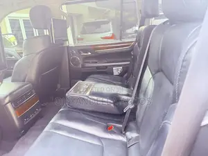 Lexus LX 570 AWD 2017 Gray