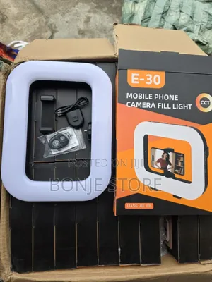 E-30 Mobile Phone Camera Fill Light