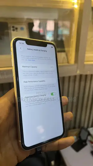 Apple iPhone 11 128 GB White
