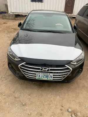 Hyundai Elantra Sport Sedan FWD (2.0L 4cyl 6A) 2016 Black