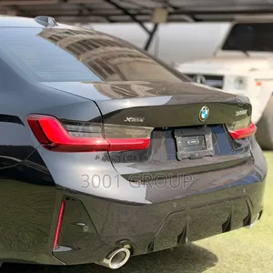 BMW 330i 2025 Black
