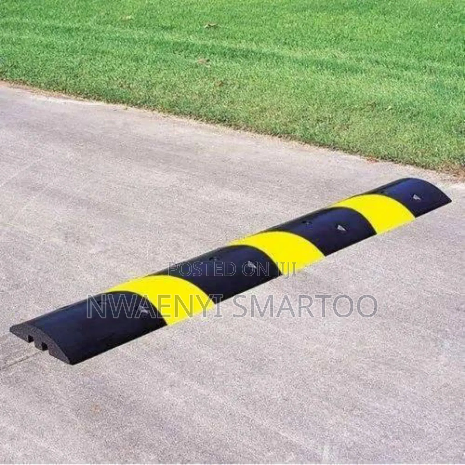 Plastic Speed Bumb