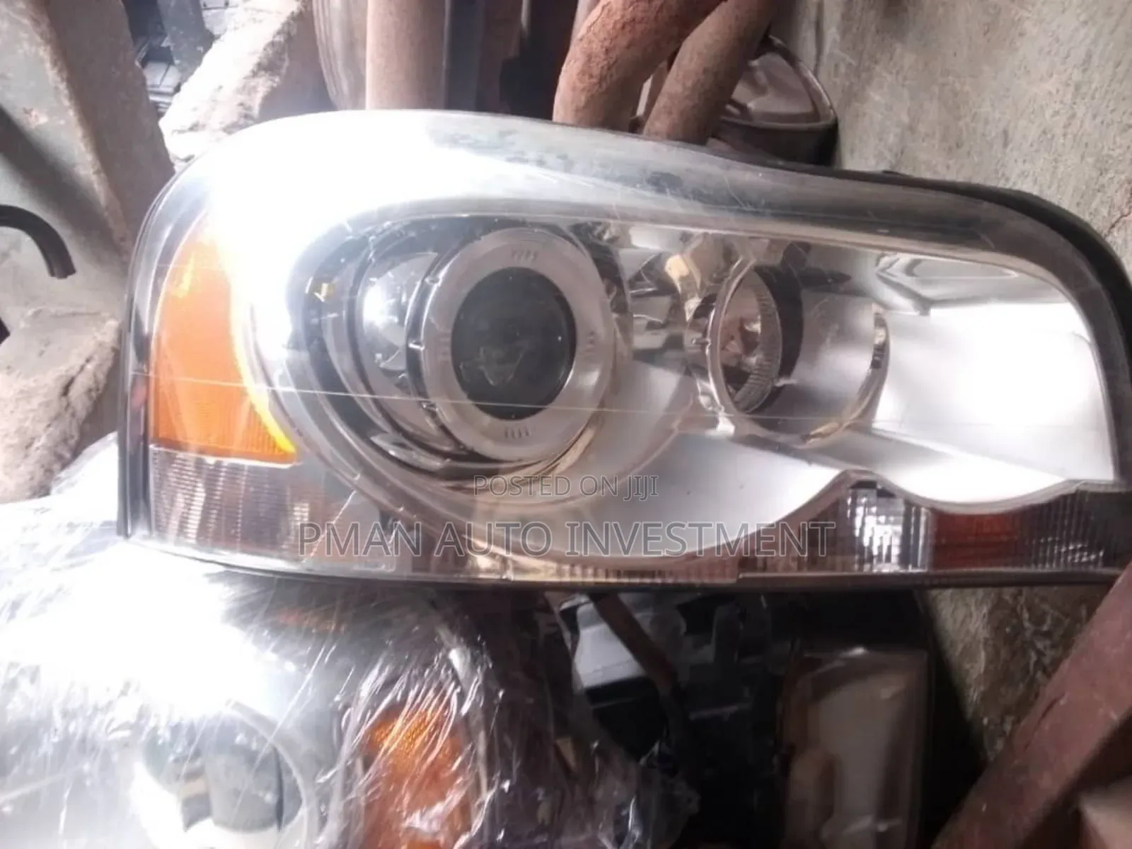 Volvo Back Light and Headlight 2013