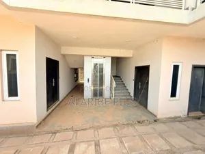 3bdrm Block of Flats in Estate, Jahi for sale