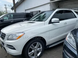 Mercedes-Benz M Class ML350 4MATIC 4dr SUV AWD (3.5L 6cyl 7A) 2014