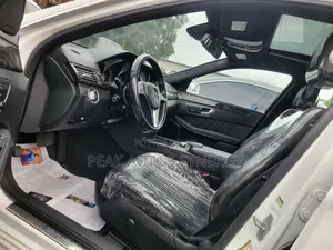 Mercedes-Benz E350 Base 4Matic Sedan AWD (3.5L 6cyl 7A) 2013 White