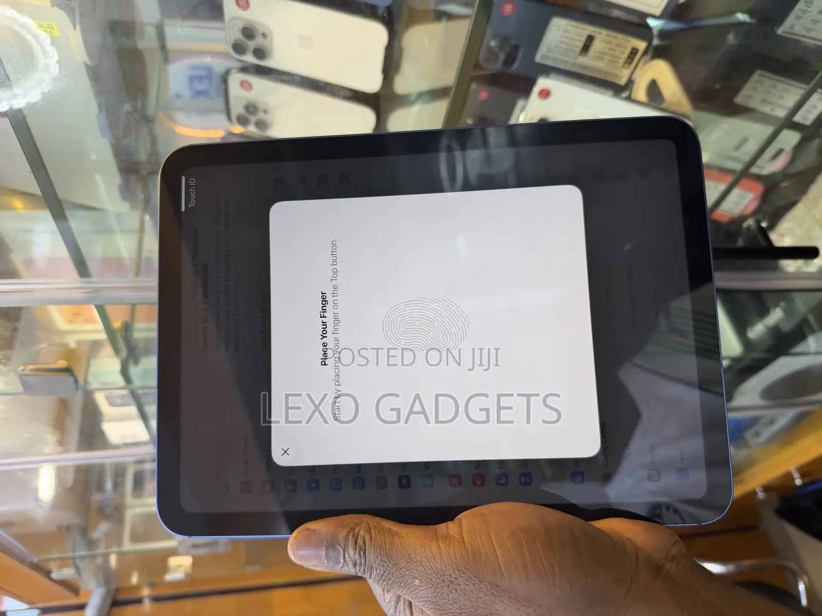 Apple iPad (2025) 64 GB Blue