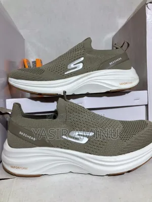 Original Skechers Slip-on Sneakers – Comfortable Stylish