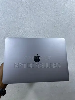Laptop Apple MacBook Pro 2017 8GB Intel Core i5 SSD 256GB