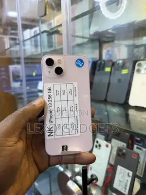 Apple iPhone 13 256 GB Pink