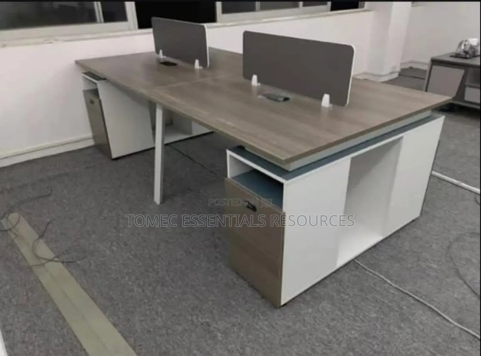 Imported Quality 4 Seaters Office Workstation