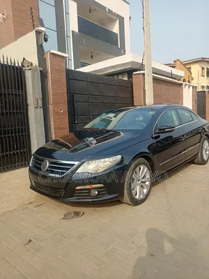 Volkswagen Passat 2010 Black