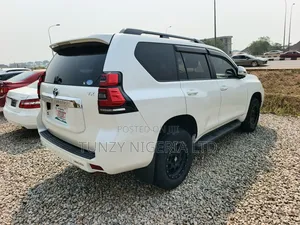 Toyota Land Cruiser Prado 2023 White