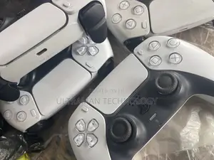 Playstation 5 Gaming Pad Controller (Uk Used)
