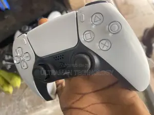 Playstation 5 Gaming Pad Controller (Uk Used)