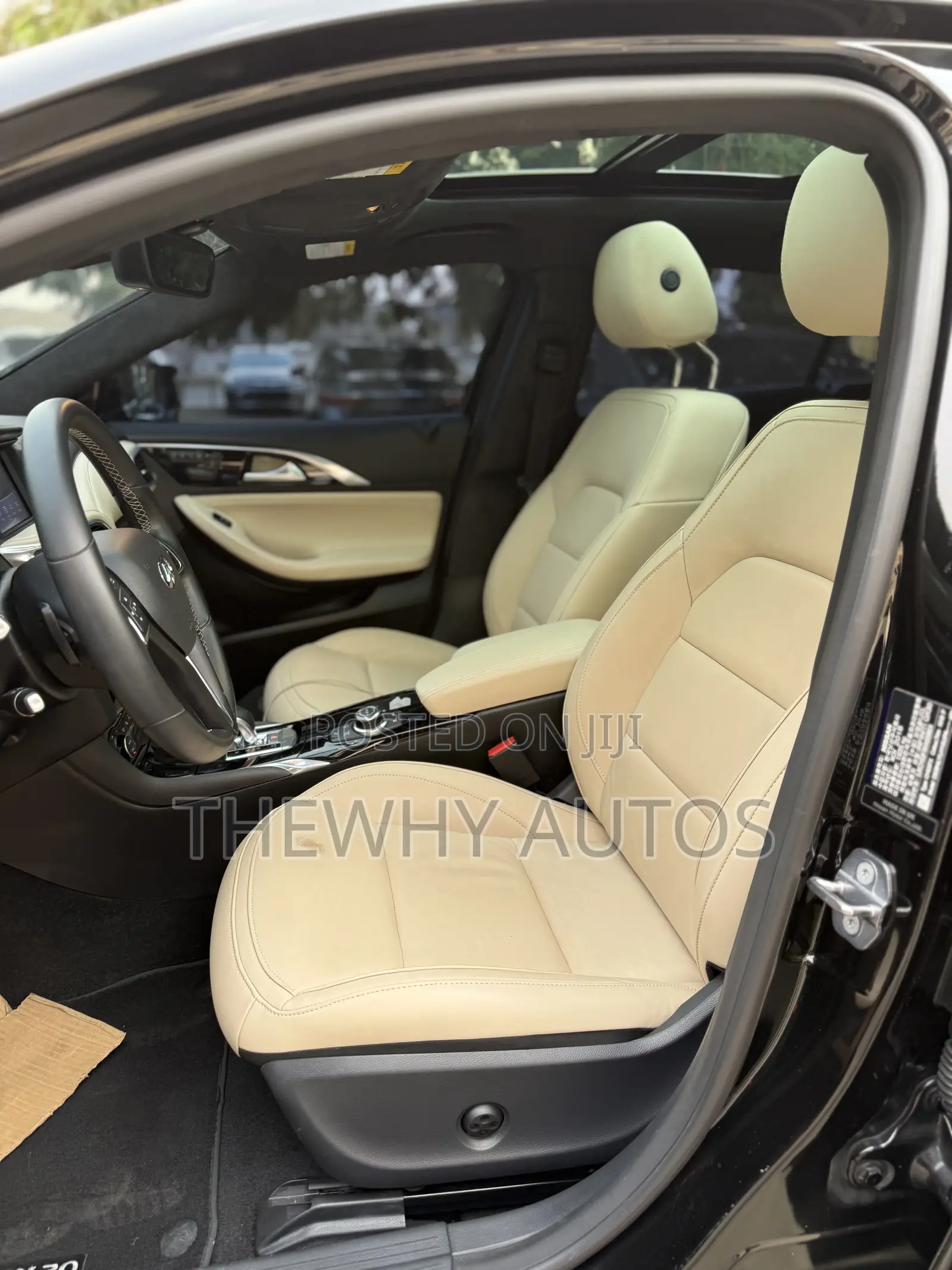 Infiniti QX30 2019 Black