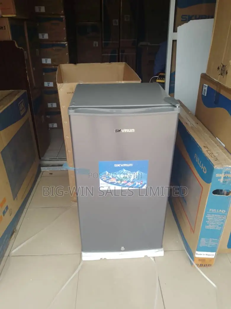 Skyrun Refrigerator 90 Litres
