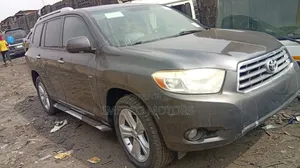 Toyota Highlander Limited 4x4 2009 Gray