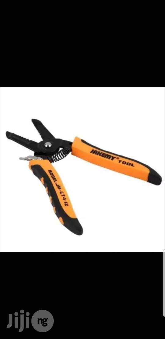 Multifunctional Cable Wire Plier