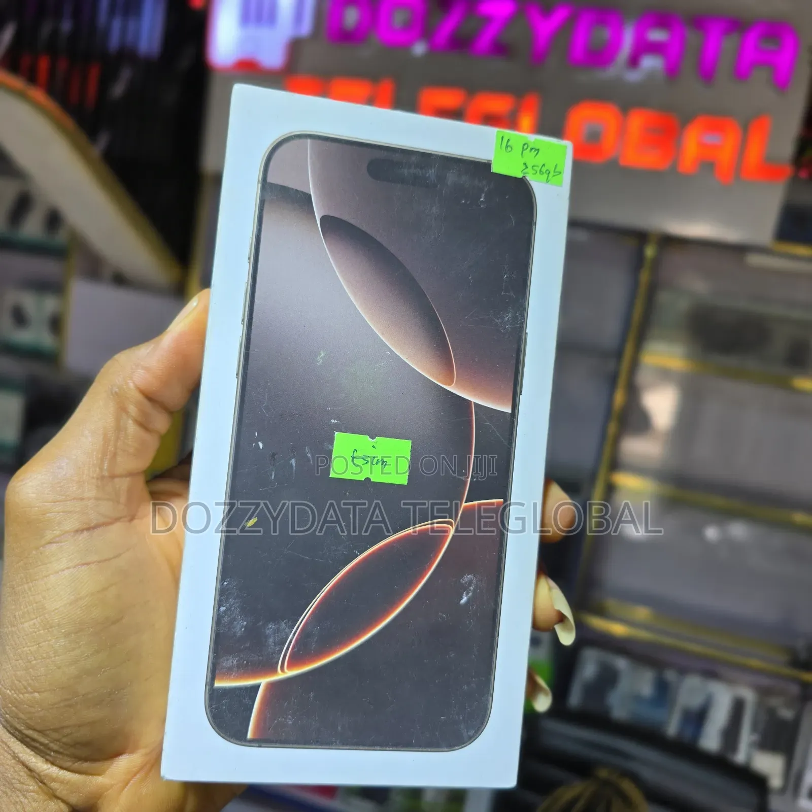 New Apple iPhone 16 Pro Max 256 GB