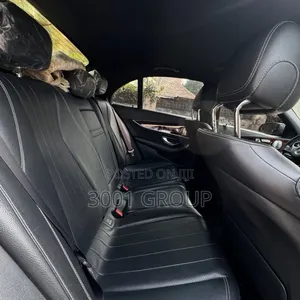 Mercedes-Benz E300 4Matic AWD Sedan (2.0L 4cyl 9A) 2017 Gray