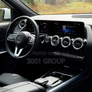 Mercedes-Benz GLA 250 2023 White