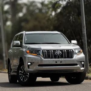 Toyota Land Cruiser Prado 2018 Gray