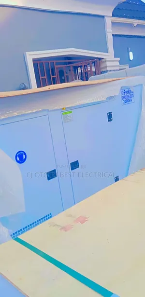New 200kva Perkins Generator Soundproof 100% Copper Wire