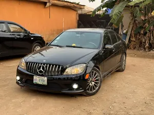 Mercedes-Benz C300 2008 Black