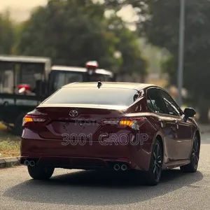Toyota Camry XSE FWD (2.5L 4cyl 8AM) 2018 Burgundy