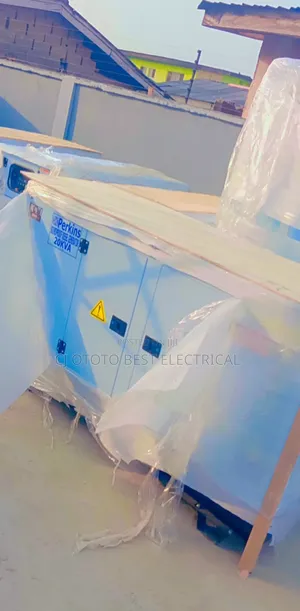20kva England Perkins Generator Soundproof 2 Years Warranty