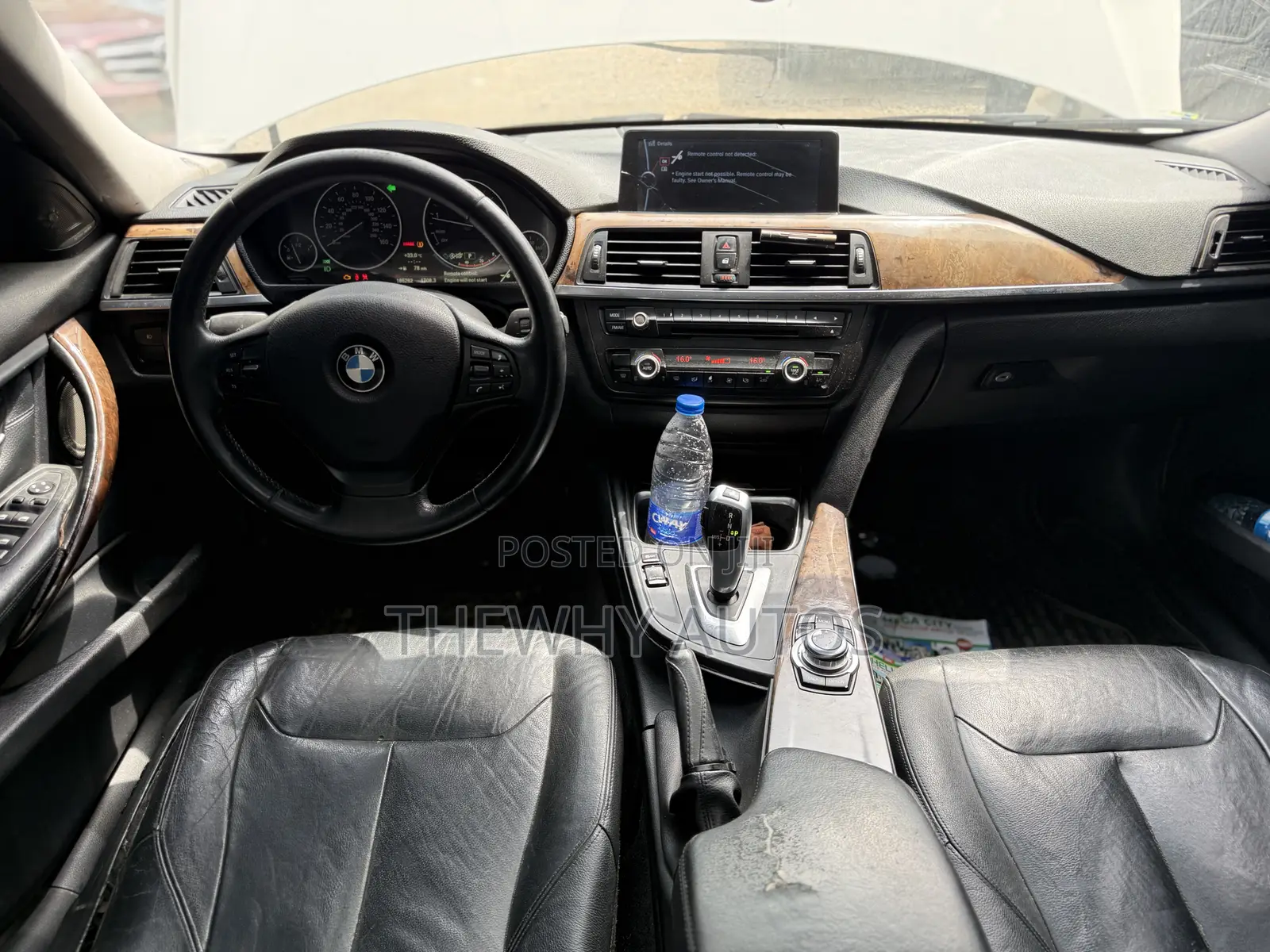BMW 320i Sedan RWD 2013 White