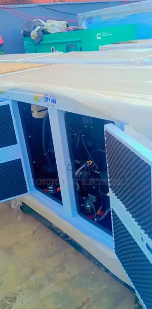 Brand New Engine 100kva Perkins Generator Soundproof