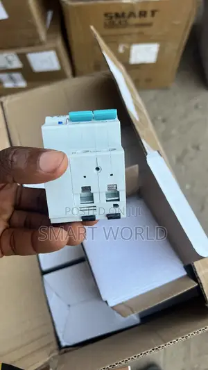 100amps Smart Circuit Breaker