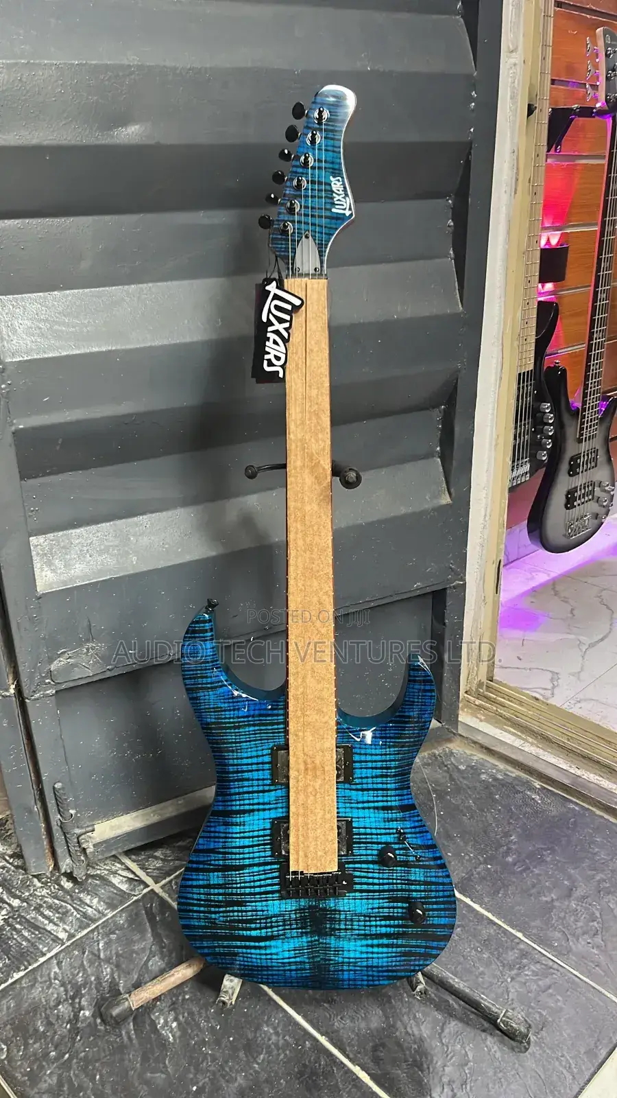 Luxars Lead Guitar